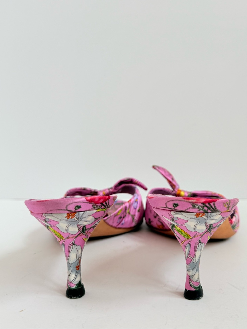 Gucci Flora Satin Bow Mule Heels Pink Cyclamen Floral Sandals US 9 Vintage Y2K - Picture 7 of 13